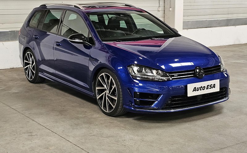 Volkswagen Golf 2.0TSi  R