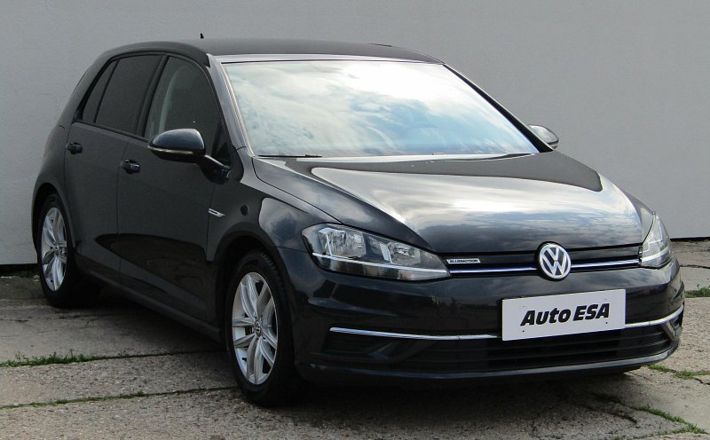 Volkswagen Golf 1.5 TSI 