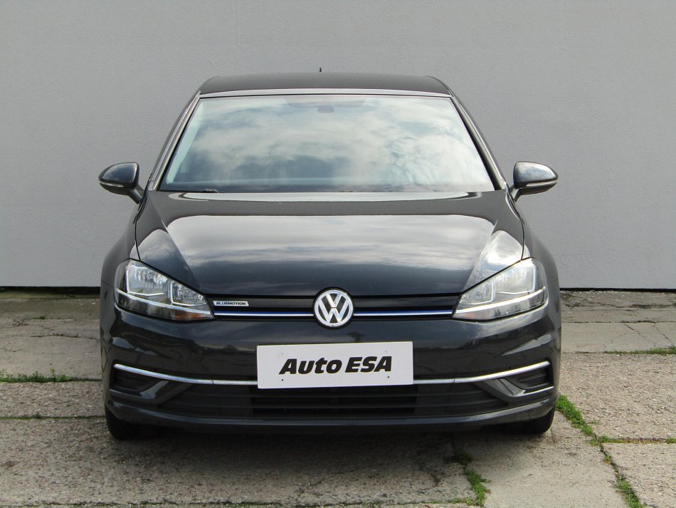 Volkswagen Golf 1.5 TSI 