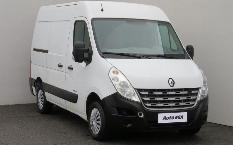 Renault Master 2.3dCi  L3H2 7míst