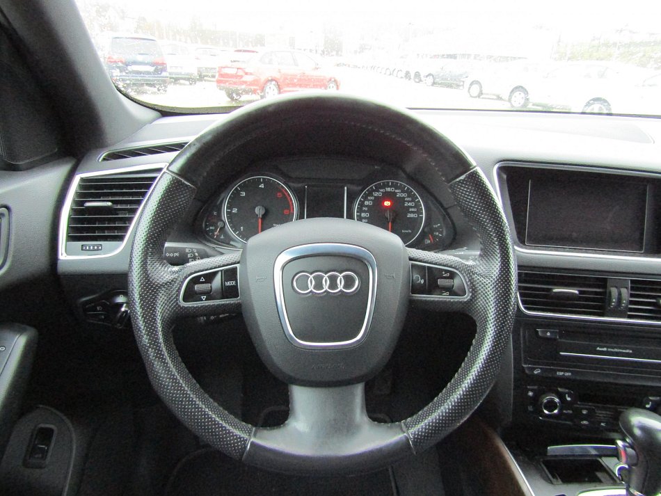 Audi Q5 3.0TDI  quattro