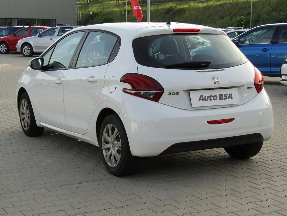 Peugeot 208 1.2 