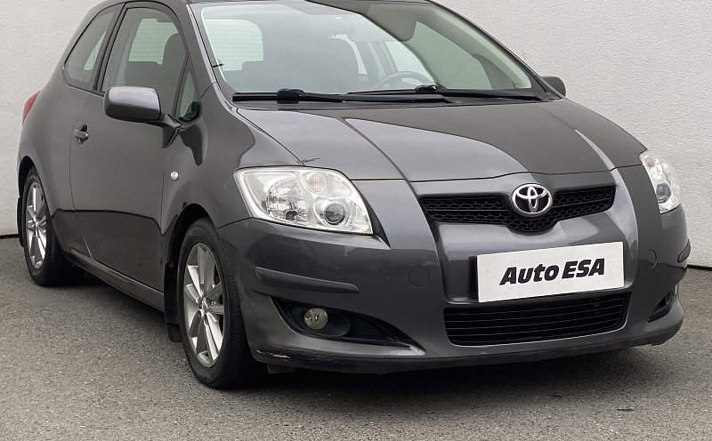 Toyota Auris 1.6 VVT-i 