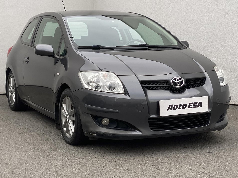 Toyota Auris 1.6 VVT-i 