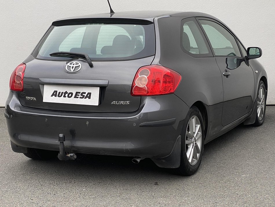 Toyota Auris 1.6 VVT-i 