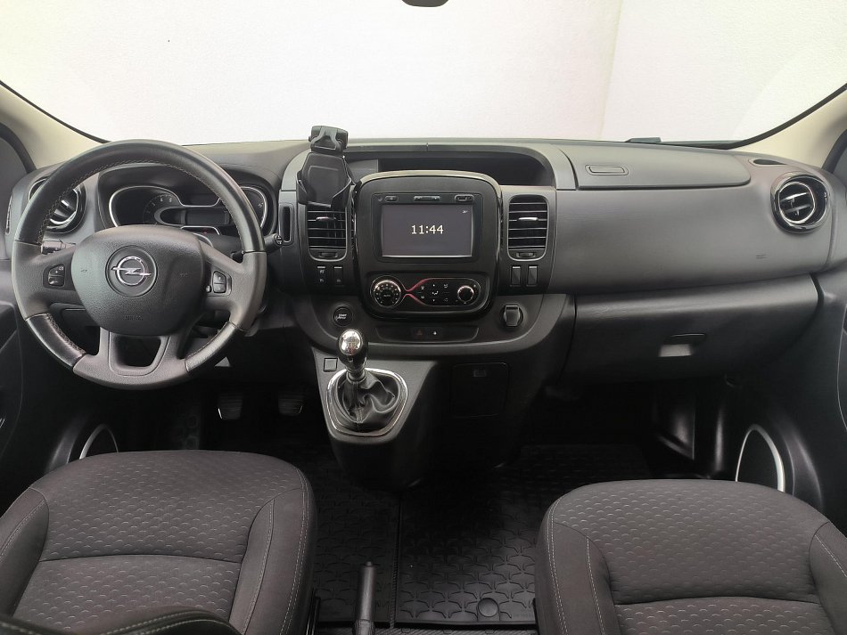 Opel Vivaro 1.6CDTi  5míst