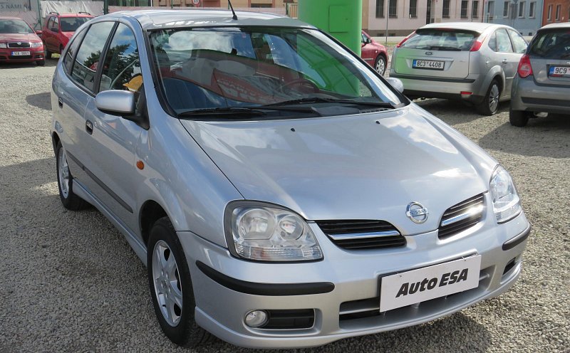 Nissan Almera Tino 2.2D 