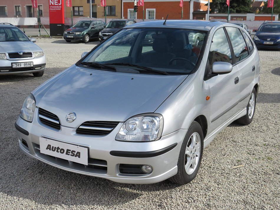 Nissan Almera Tino 2.2D 