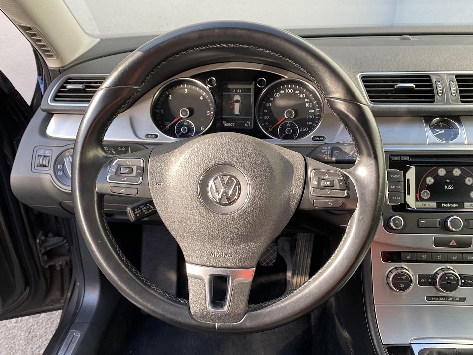 Volkswagen Passat 2.0 TDi Highline