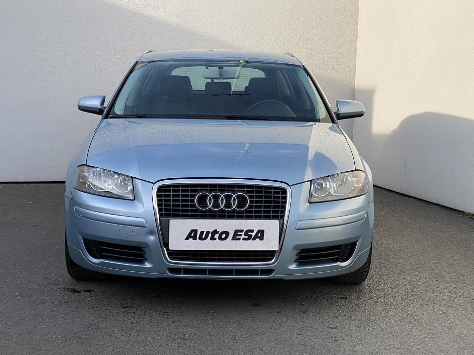 Audi A3 1.6i Attraction