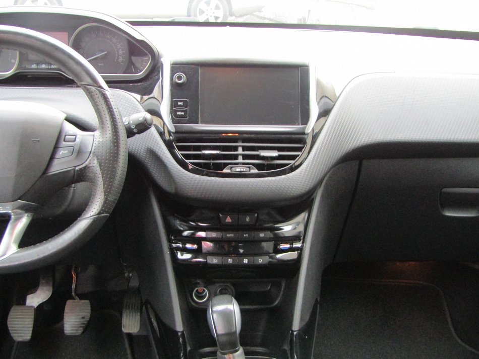 Peugeot 2008 1.6 HDi 