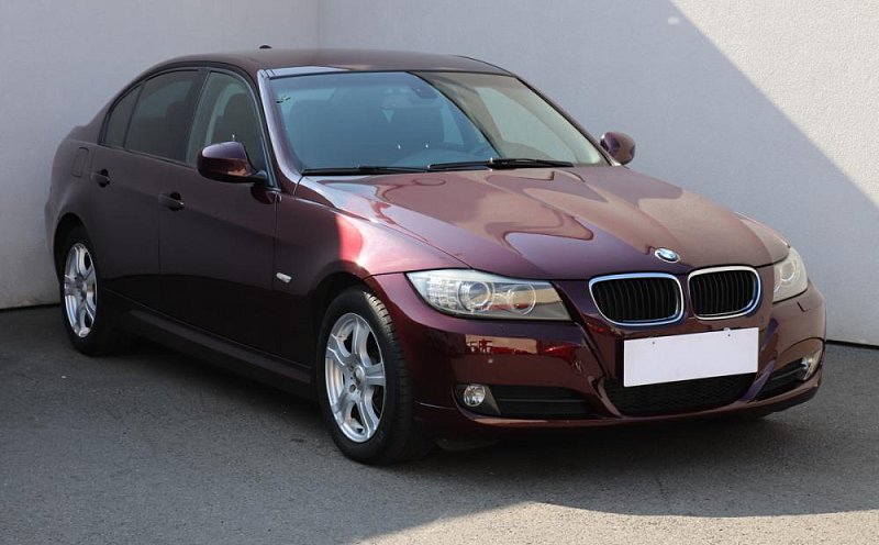 BMW Řada 3 3.0i  335i