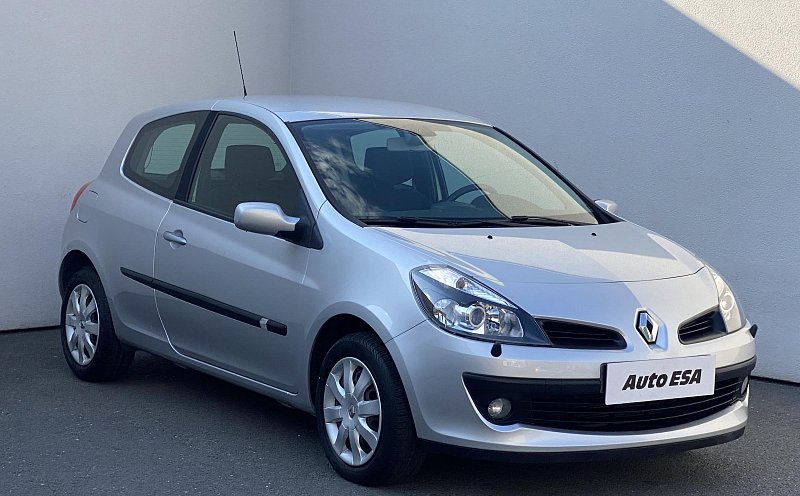 Renault Clio 1.6 i Dynamique