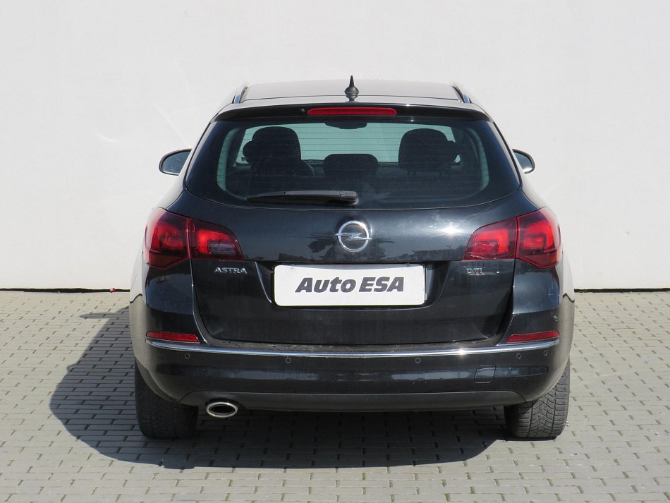 Opel Astra 2.0CDTi Sport