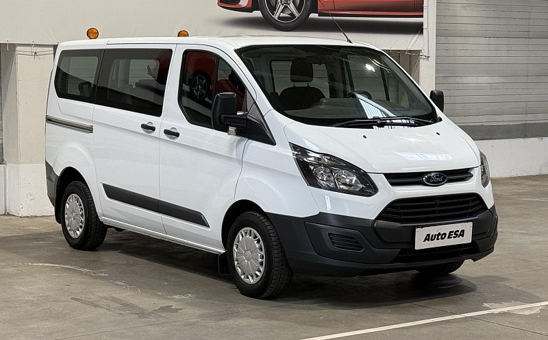 Ford Transit Custom 2.2TDCi  9míst