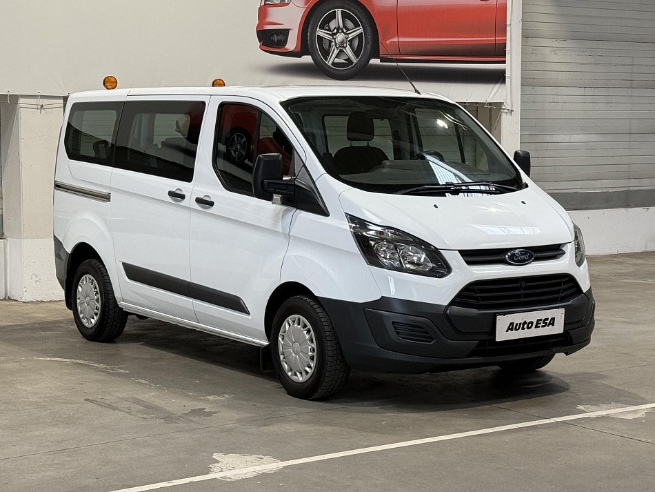 Ford Transit Custom 2.2TDCi  9míst