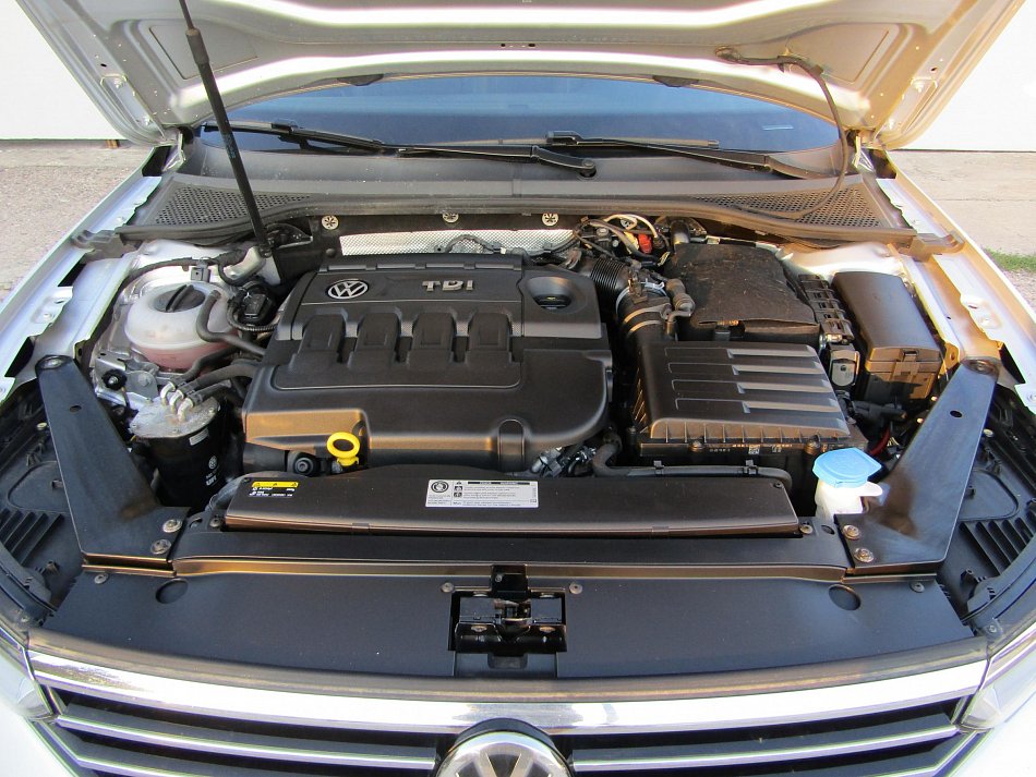 Volkswagen Passat 2.0 TDi 