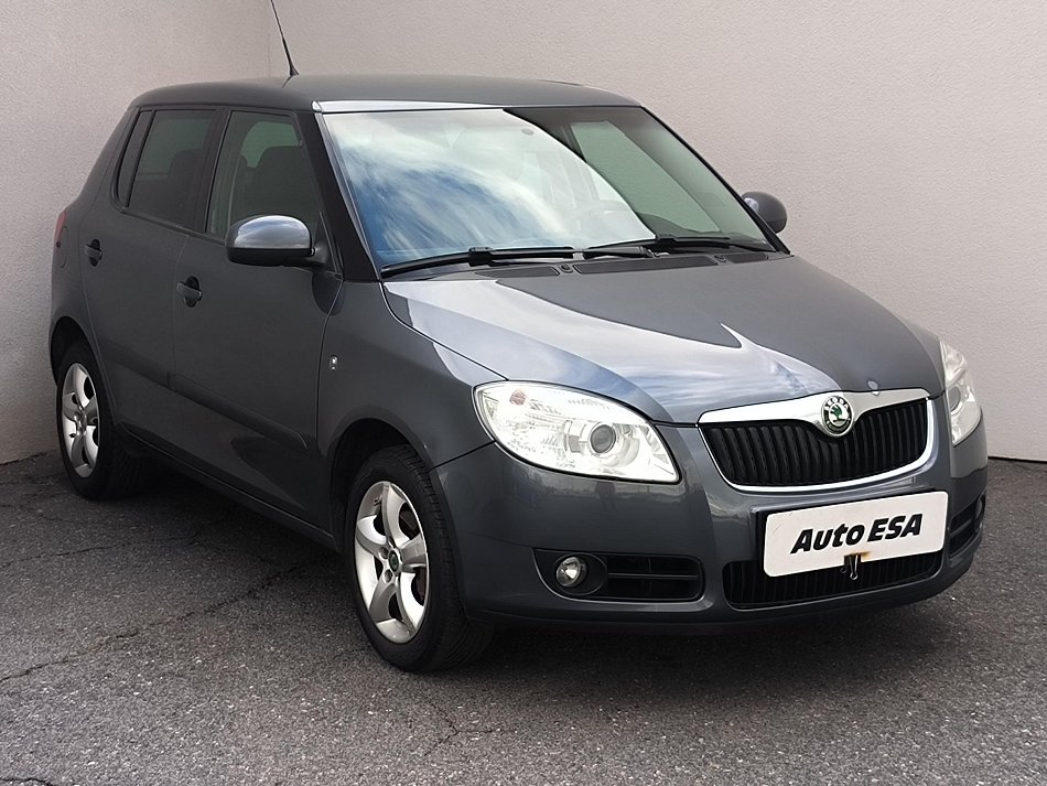 Škoda Fabia II 1.6 16V Ambiente