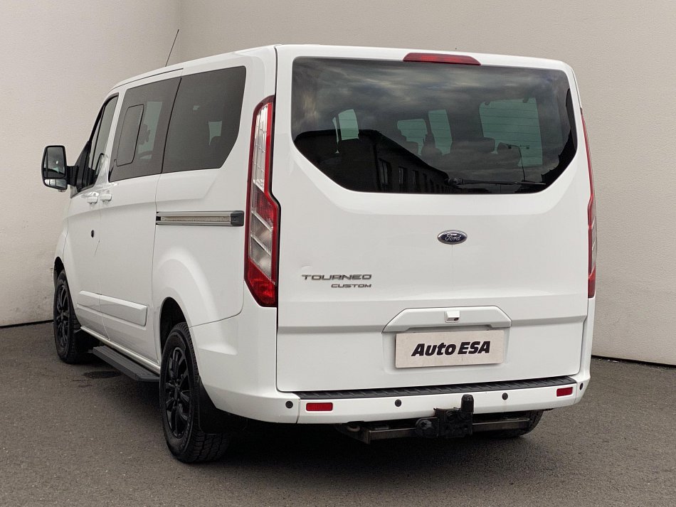 Ford Tourneo Custom 2.2TDCi Titanium