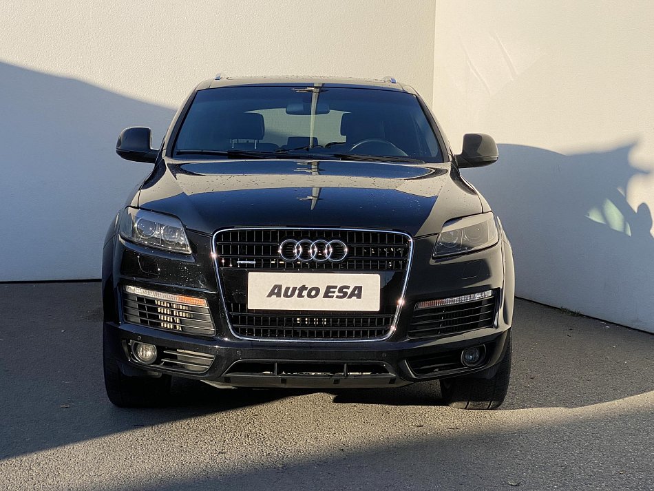 Audi Q7 3.0TDi S-line Quattro