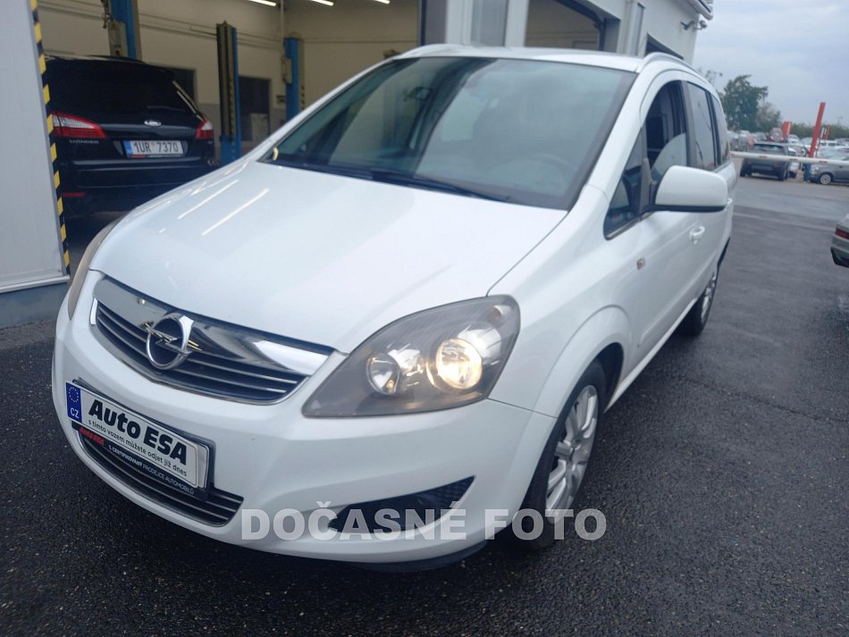 Opel Zafira 1.7 CDTi  7míst