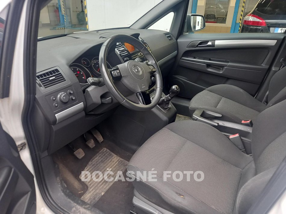 Opel Zafira 1.7 CDTi  7míst