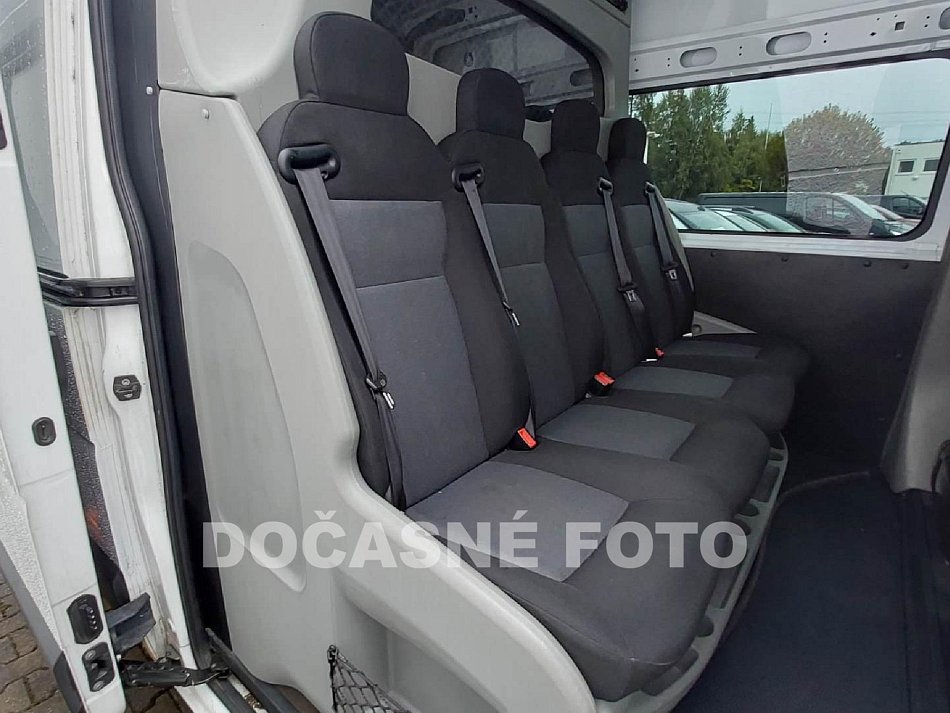 Renault Master 2.3dCi  L3 7míst