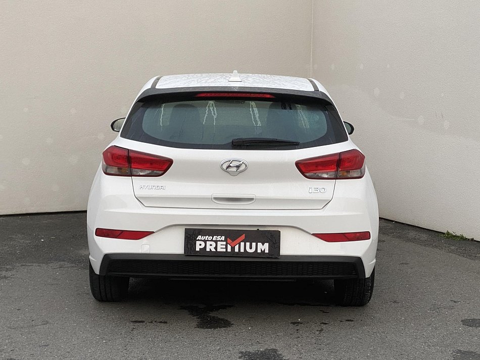 Hyundai I30 1.5 DPi Start