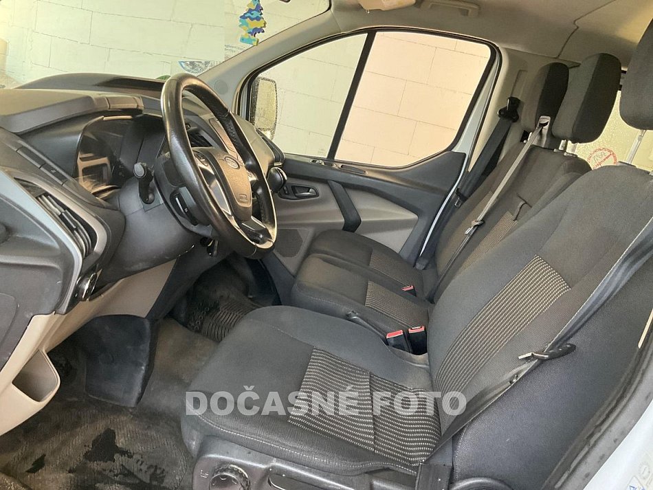 Ford Transit Custom 2.0TDCi Trend L2 6míst DÍLNA