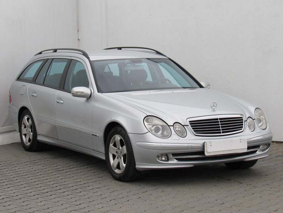 Mercedes-Benz Třída E 2.2 CDI 