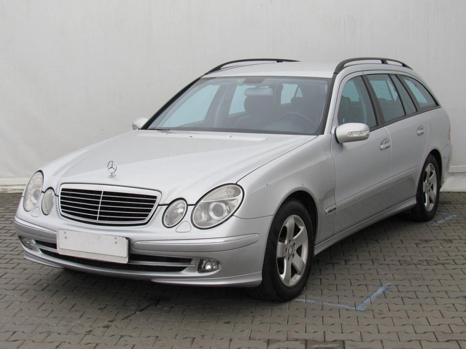 Mercedes-Benz Třída E 2.2 CDI 