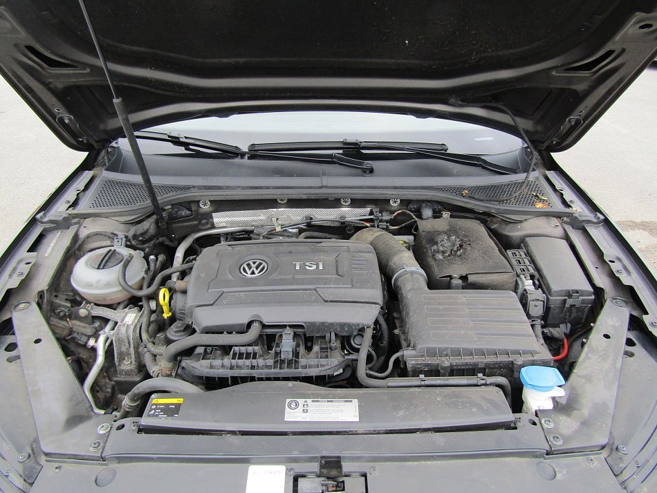 Volkswagen Passat 1.8 TSI Highline