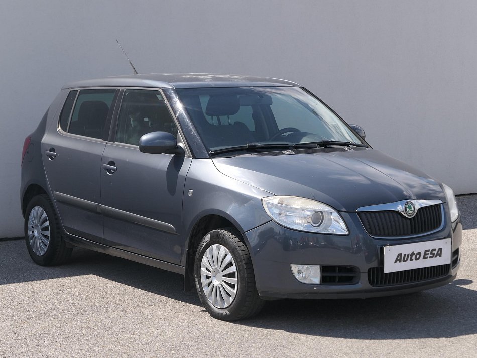 Škoda Fabia II 1.4i 16V Sport