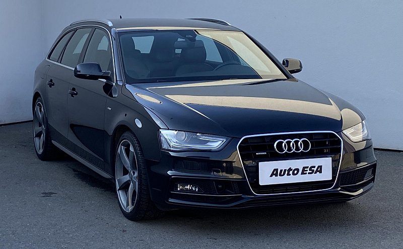 Audi A4 2.0 TDi S-line 4x4