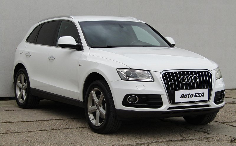 Audi Q5 2.0TDi S-line