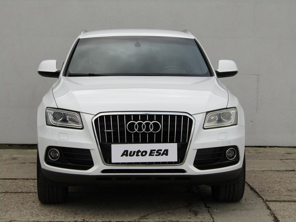 Audi Q5 2.0TDi S-line