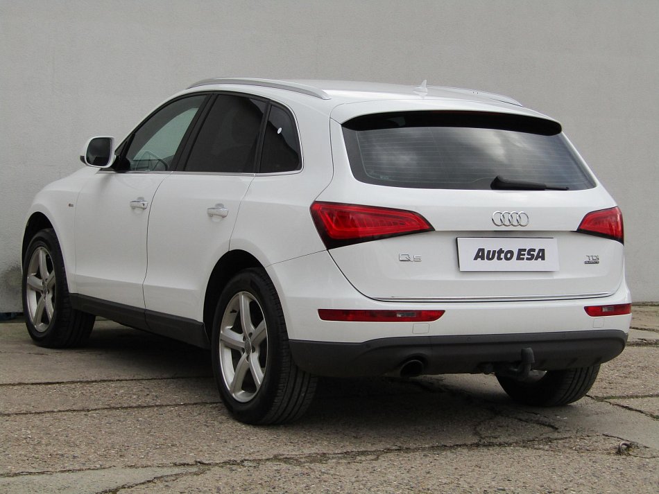 Audi Q5 2.0TDi S-line