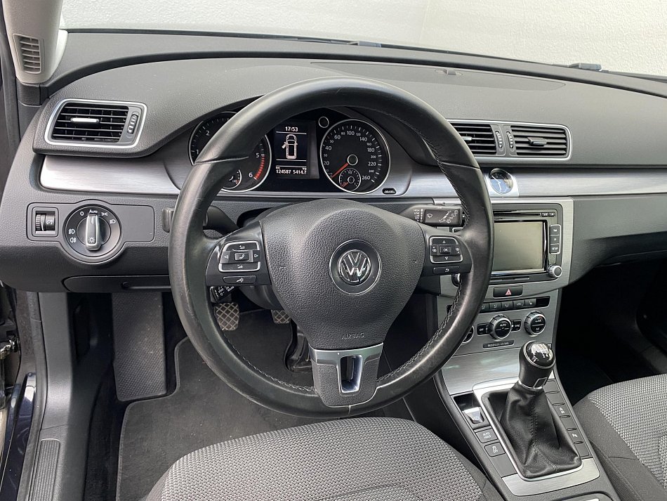 Volkswagen Passat 2.0 TDi Comfortline