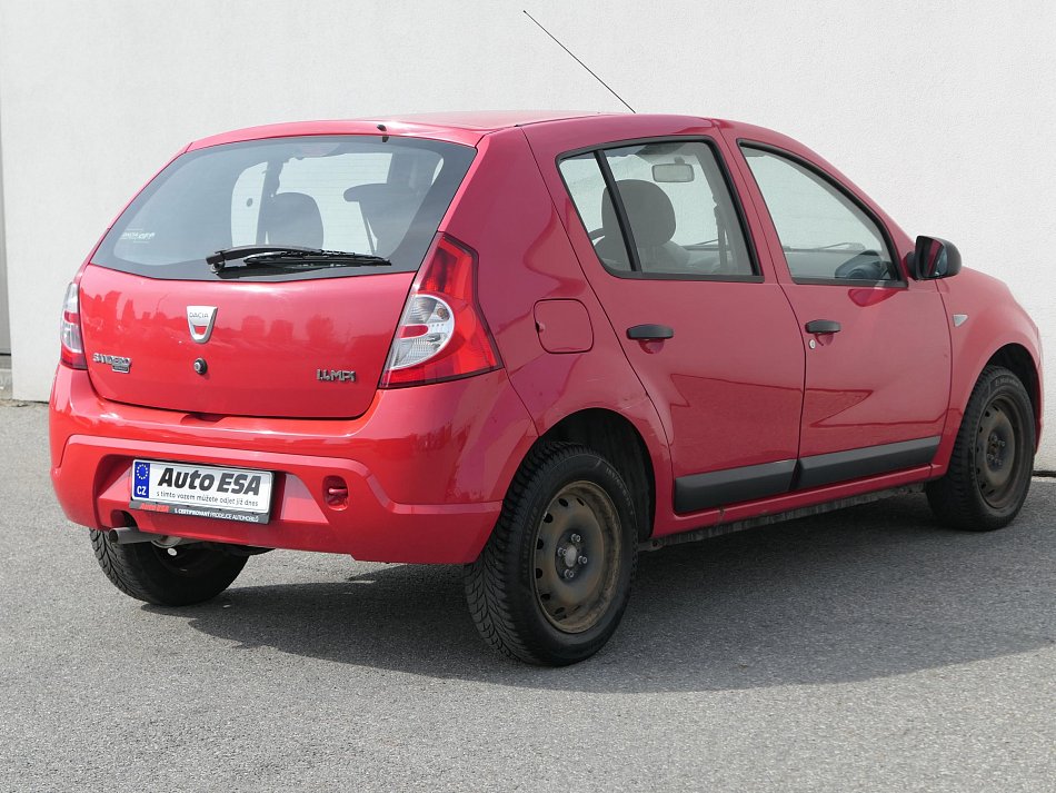 Dacia Sandero 1.4i 