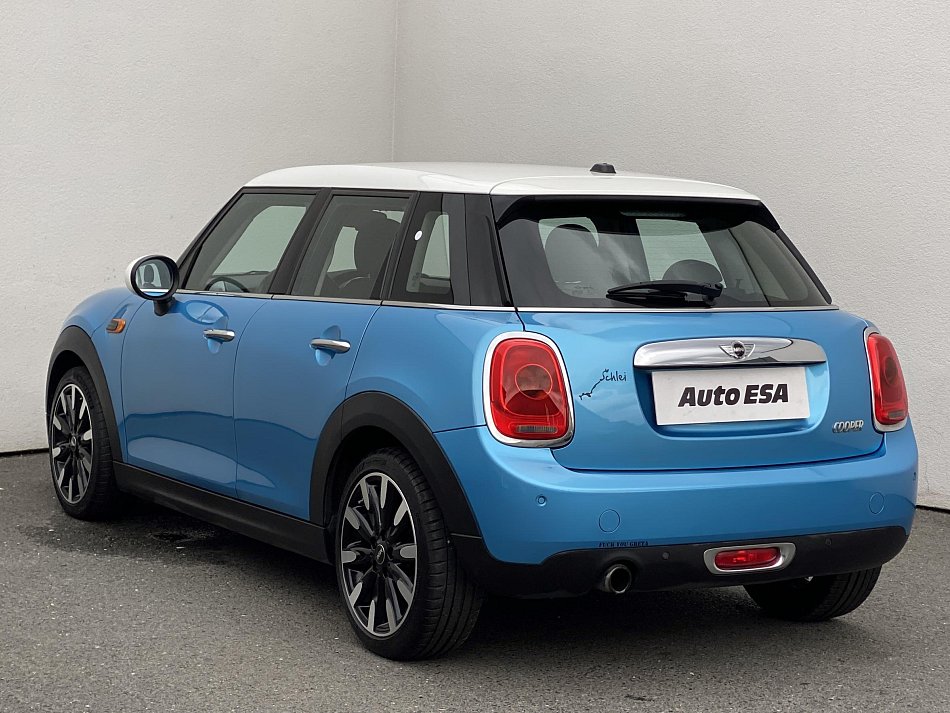 Mini Cooper 1.5 i 