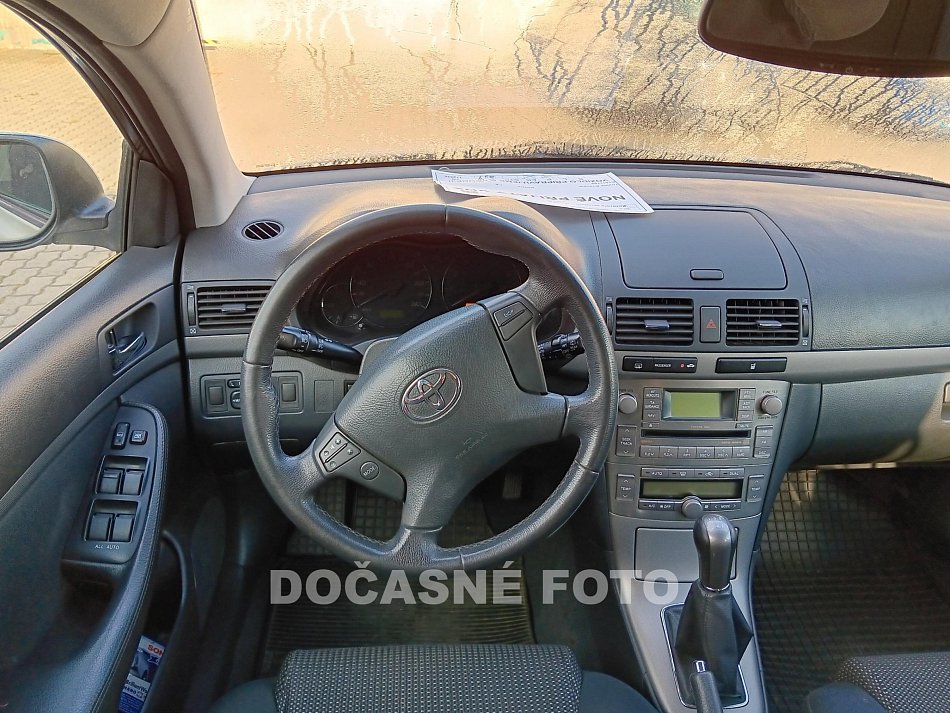 Toyota Avensis 1.8VVT-i 