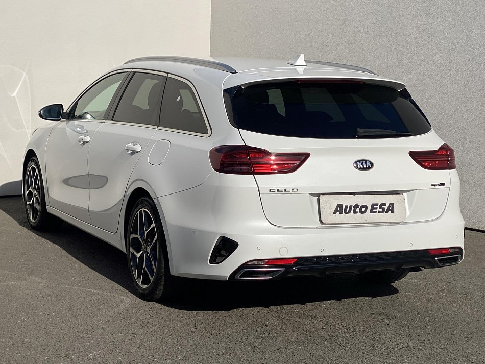 Kia Ceed 1.6 CRDi GT Line