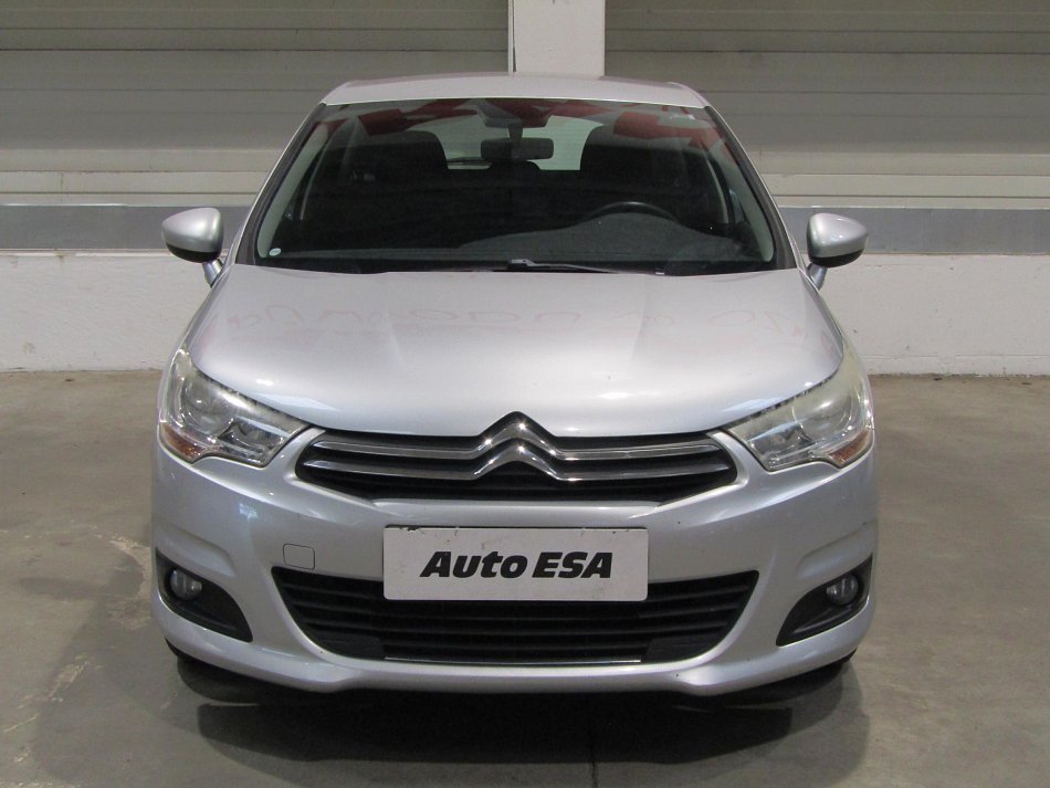 Citroën C4 1.6i 