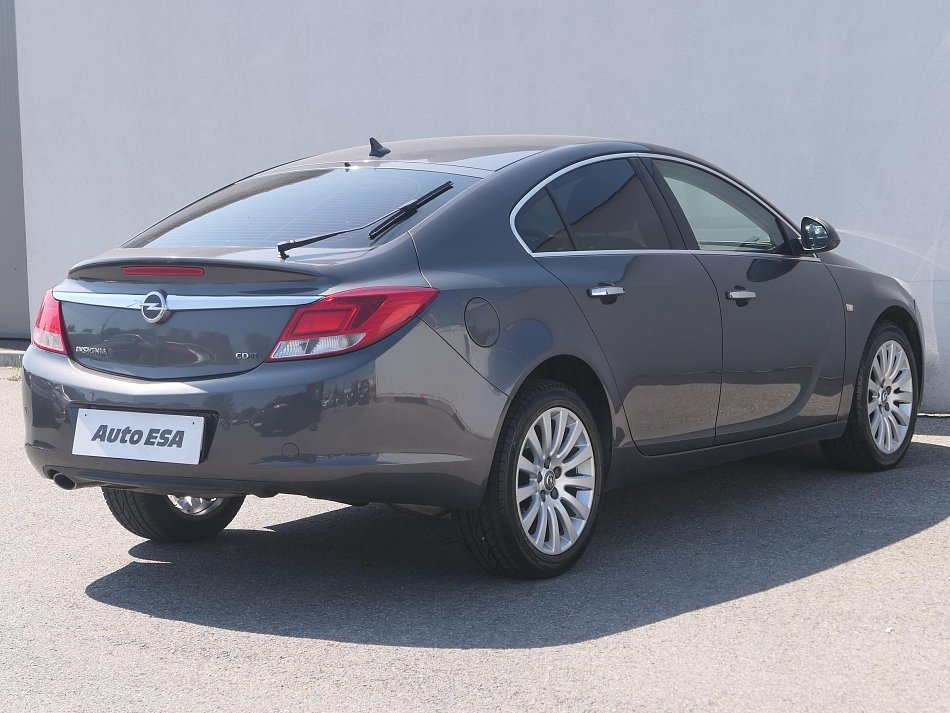 Opel Insignia 2.0 CDTI 