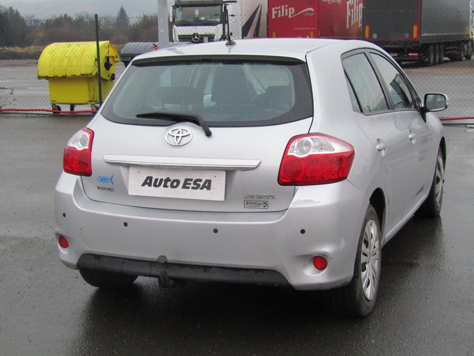 Toyota Auris 1.4 D-4D 