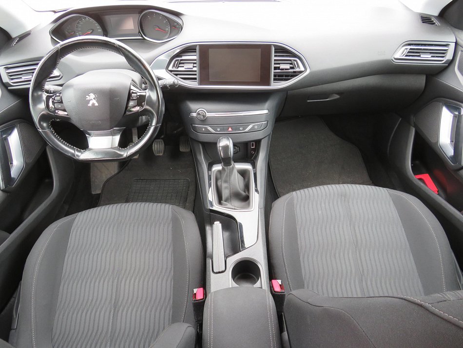 Peugeot 308 1.2PT 