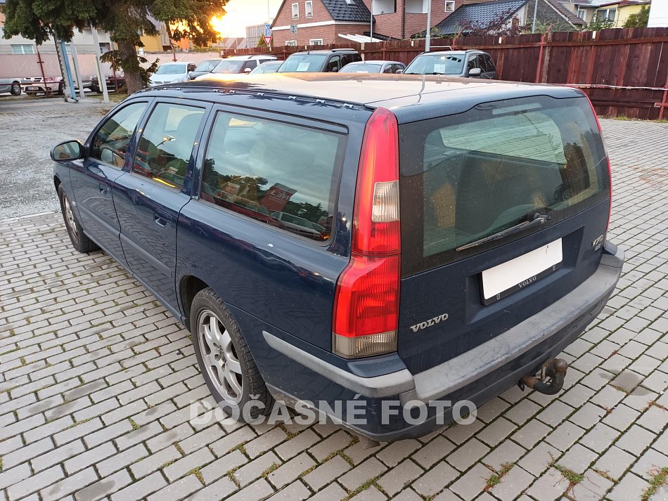 Volvo V70 2.4 D 