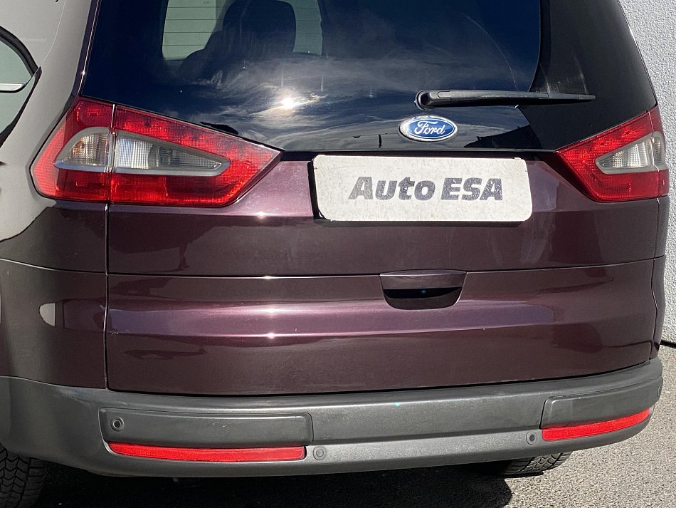 Ford Galaxy 2.0 TDCi Ghia