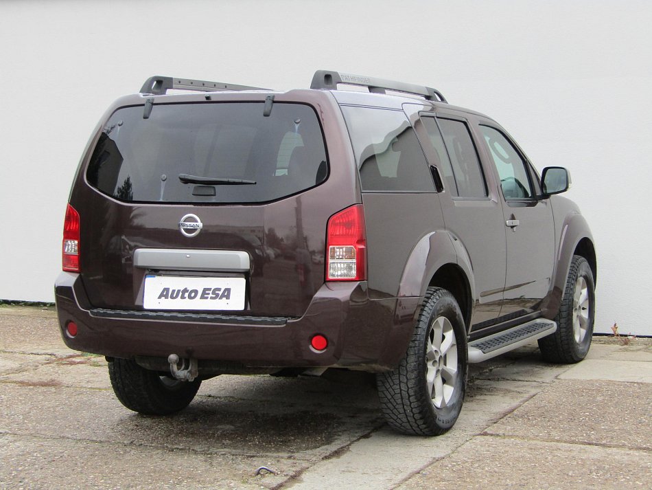 Nissan Pathfinder 2.5dCi  4WD