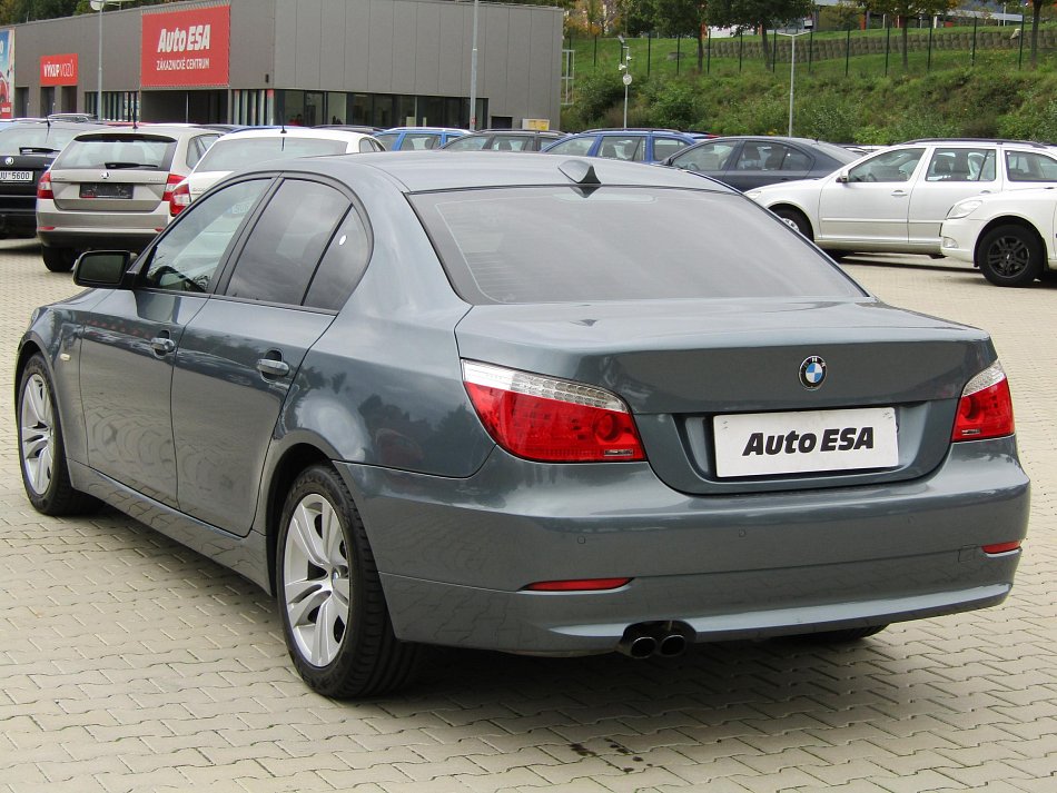 BMW Řada 5 2.5 i Edition 523 i